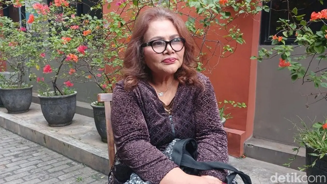 Eva Manurung Saat Ditemui Di Kawasan Trans Tv. Foto: Febryantino/detikcom