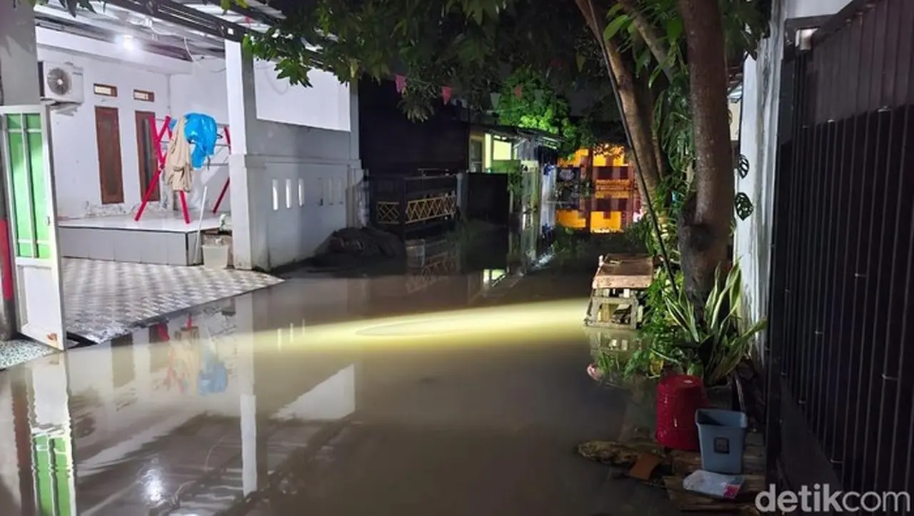 Banjir Di Terjadi Di Perumahan Persada, Walantaka, Kota Serang, Banten. (arief/detikcom)