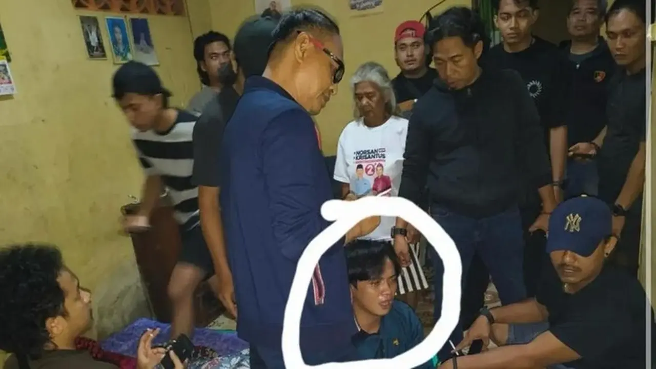 Terduga Pelaku Pembunuhan Pria Dalam Karung Di Sanggau Ditangkap Di Landak (foto: Dok. Polsek Kapuas)