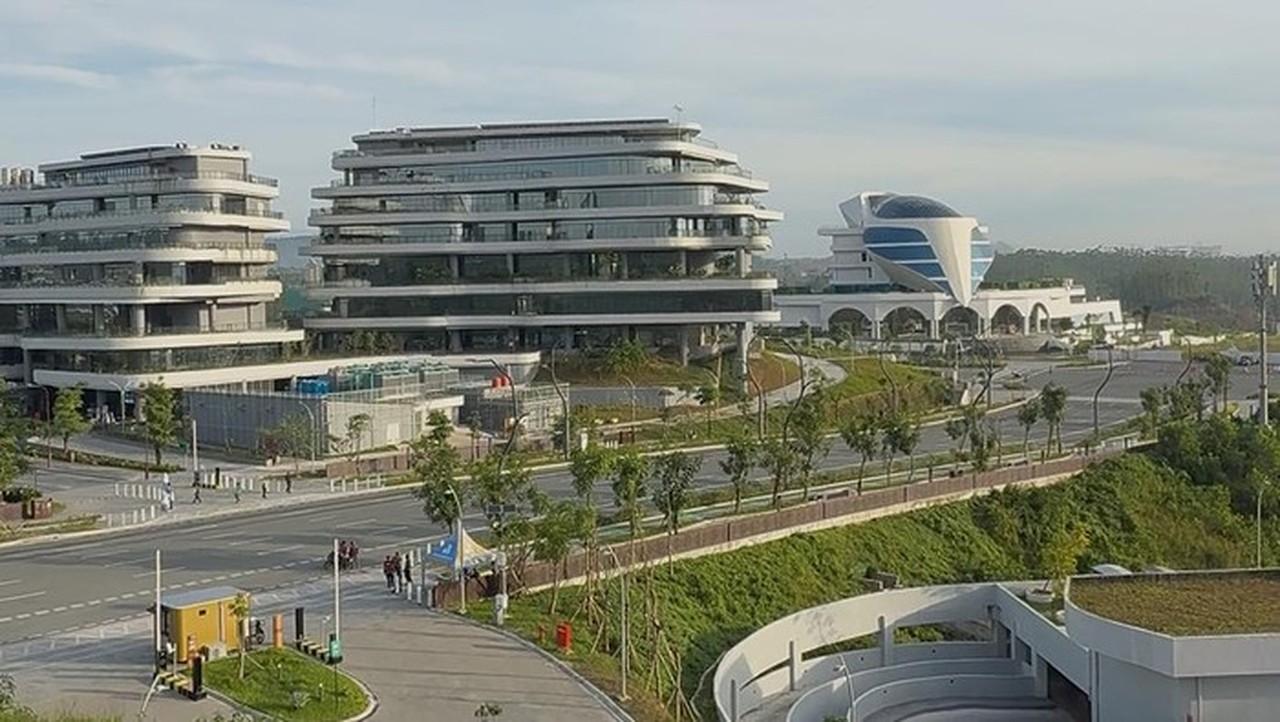 Pantauan Langsung: Fasilitas Inti IKN Nusantara Mulai Rampung, Pekerja Masih Beraktivitas