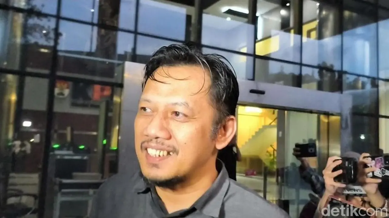 Foto: Ketua Pbnu, Aizzudin Abdurrahman, Membantah Menerima Aliran Dana Terkait Kasus Dugaan Korupsi Kuota Haji Tahun 2024 Yang Menjerat Eks Menag Yaqut Cholil Qoumas. (kurniawan F/detikcom)