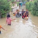 Banjir di Pandeglang: 2 Kecamatan Masih Terendam, 100 Warga Mengungsi