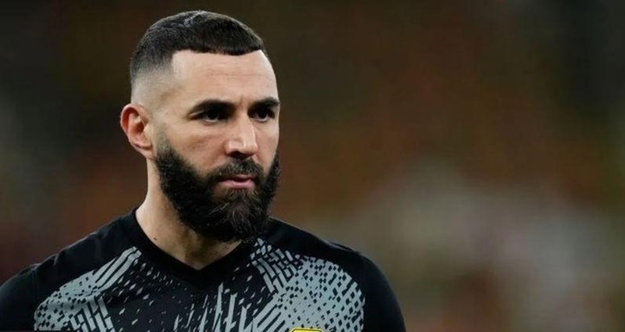 Karim Benzema Akan Kembali ke Real Madrid sebagai Brand Ambassador Pasca Pensiun Karim Benzema Akan Kembali ke Real Madrid sebagai Brand Ambassador Pasca Pensiun