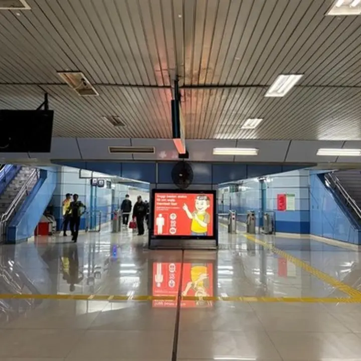 Jalur Merah KRL Jakarta: 6 Stasiun Berwarna-warni dari Cikini hingga Jayakarta