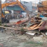 Satpol PP Bogor Tertibkan 17 Lapak PKL Liar di Pasar Cibinong