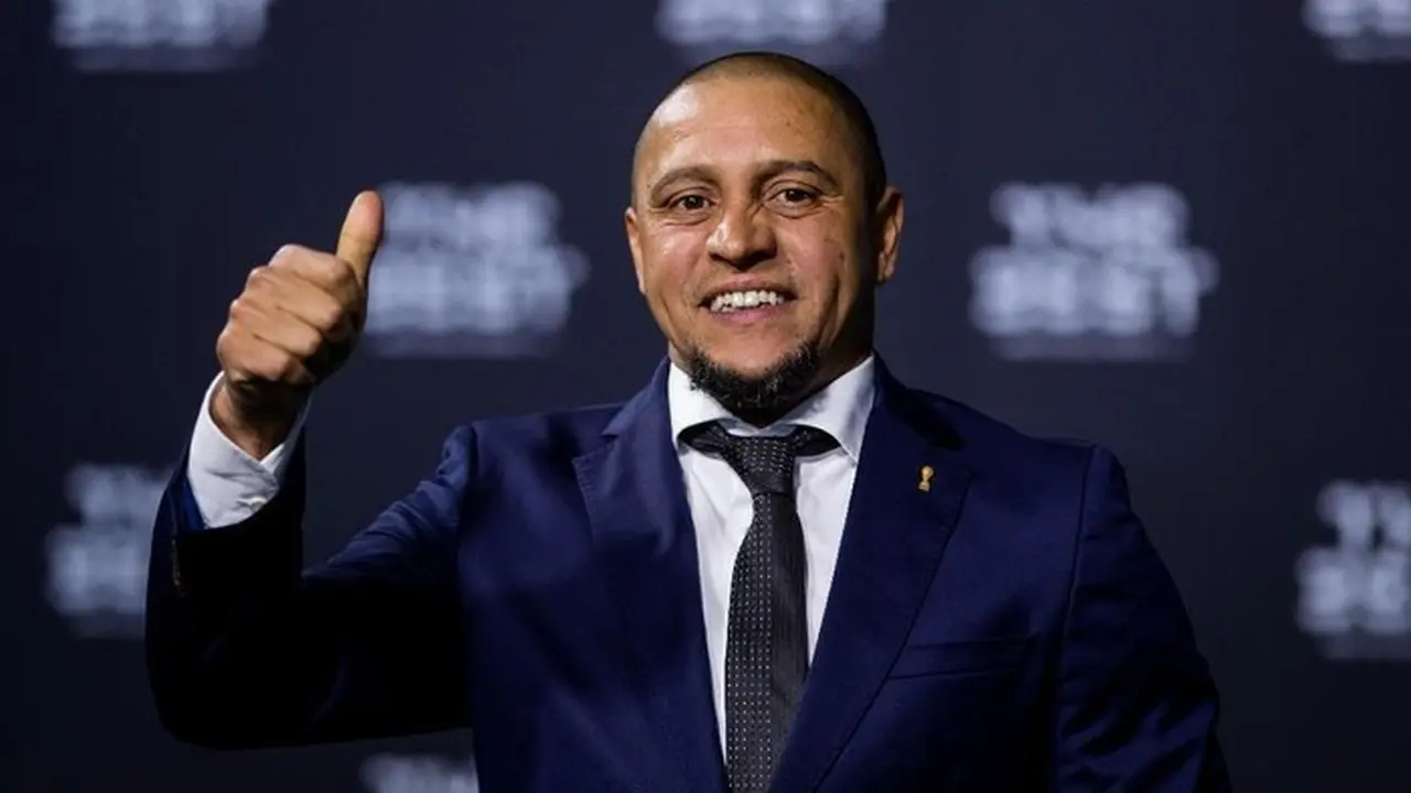Legenda Real Madrid Roberto Carlos Operasi Jantung. (foto: Philip Schmidli/getty Images)
