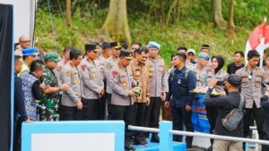 Kapolri Resmikan 19 Jembatan Merah Putih Presisi di Jawa Tengah, Permudah Mobilitas Warga