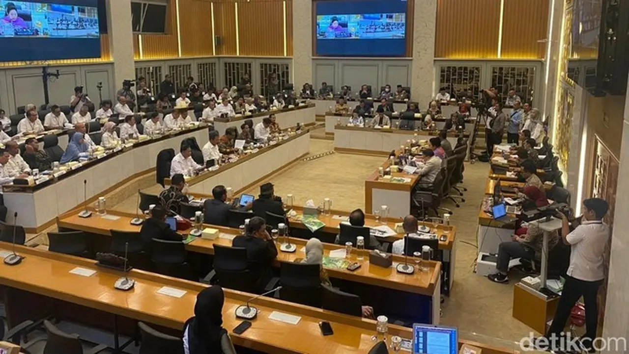 Suasana Rapat Komisi Iv Dpr Dengan Kementerian Kelautan Dan Perikanan (kkp). (dwi R/detikcom)