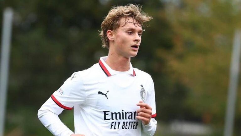 Maximilian Ibrahimovic, Putra Zlatan, Dipinjamkan AC Milan ke Ajax