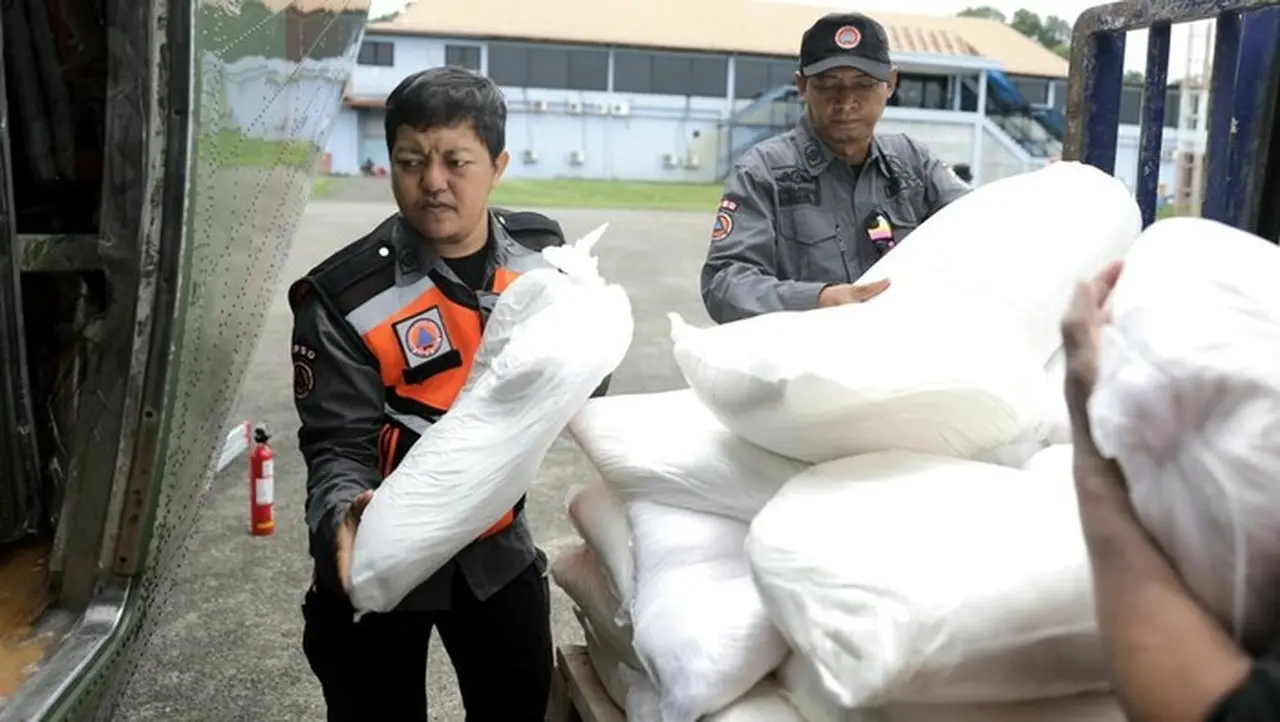 Bpbd Dki Jakarta Operasi Modifikasi Cuaca. (dok. Bpbd Dki Jakarta)