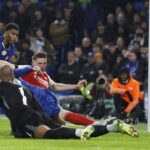 Blunder Fatal Sanchez Bikin Chelsea Kalah, Liam Rosenior Ambil Tanggung Jawab Penuh