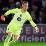 Hansi Flick Pertahankan Performa Joan Garcia, Ter Stegen Kembali Absen di Copa del Rey