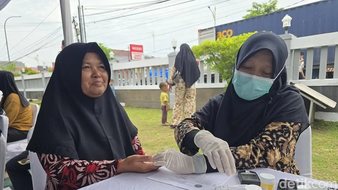 Lapas Kelas I Cirebon, Jawa Barat (jabar) Menggelar Bakti Kesehatan (foto: Audrey/detikcom)