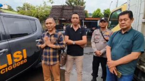 Mobil Boks Curian Ditemukan Terparkir di Pinggir Sungai Bogor