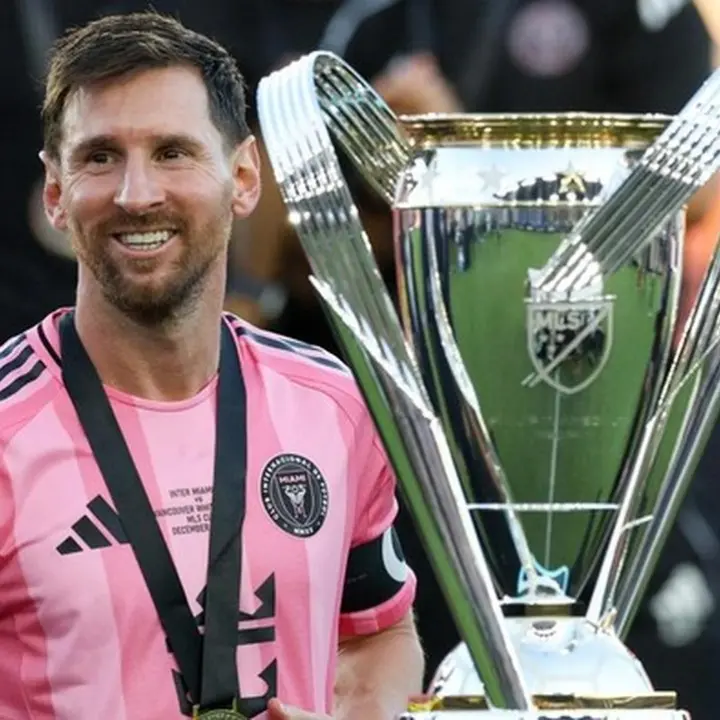 Presiden Al Ittihad Tawarkan Cek Kosong untuk Lionel Messi, Siap Penuhi Berapa Pun