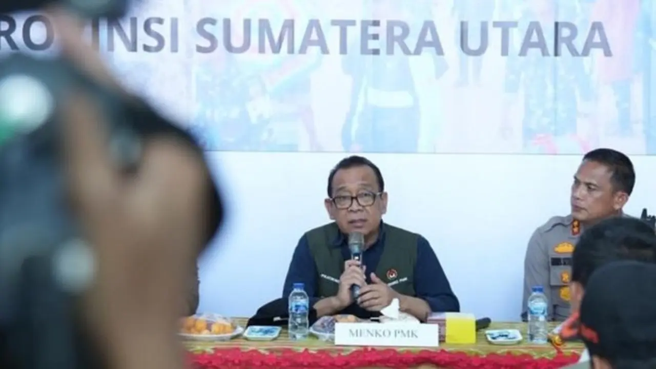 Pratikno Saat Rapat Bahas Bencana Sumut, Aceh, Dan Sumbar. (foto: Instagram Pratikno)