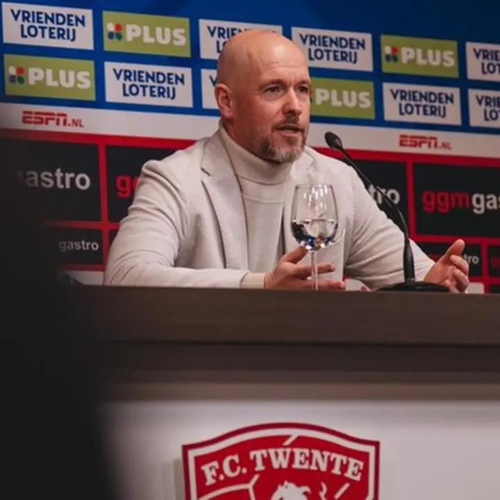 Erik ten Hag Jadi Dirtek FC Twente, Sindir Keras Manchester United