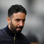 Dipecat Manchester United, Ruben Amorim Bungkam Saat Dicegat Awak Media di Portugal