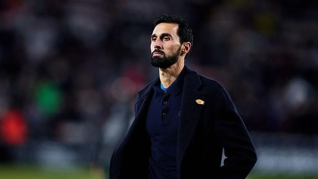 Pelatih Baru Real Madrid Alvaro Arbeloa Diejek Mantan Rivalnya, Gerard Pique. (foto: Getty Images/quality Sport Images)