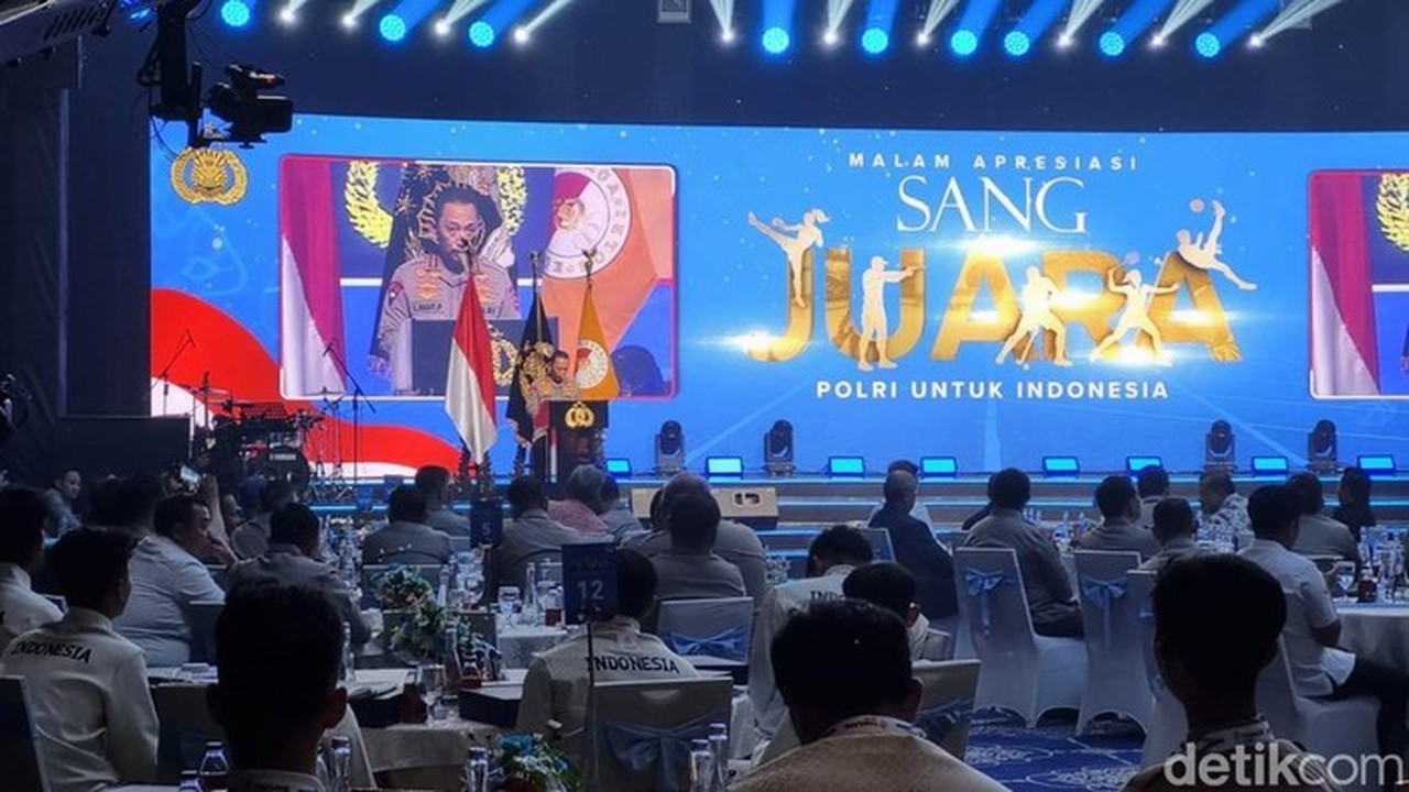 Kapolri Listyo Sigit Buka Pintu Atlet Peraih Medali SEA Games 2025 Gabung Polri Kapolri Listyo Sigit Buka Pintu Atlet Peraih Medali SEA Games 2025 Gabung Polri