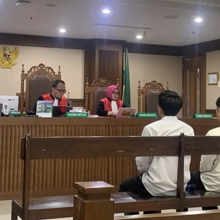 Empat Terdakwa Demo Ricuh Agustus 2025 Dituntut 10 Bulan hingga 1 Tahun Penjara