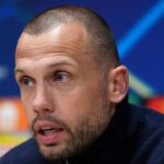 John Heitinga Gantikan Peran Asisten Manajer Tottenham Hotspur Usai Dipecat Ajax