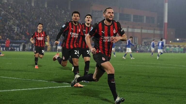Klasemen Liga Italia: AC Milan Pepet Inter Milan di Peringkat Dua, Napoli Ketiga