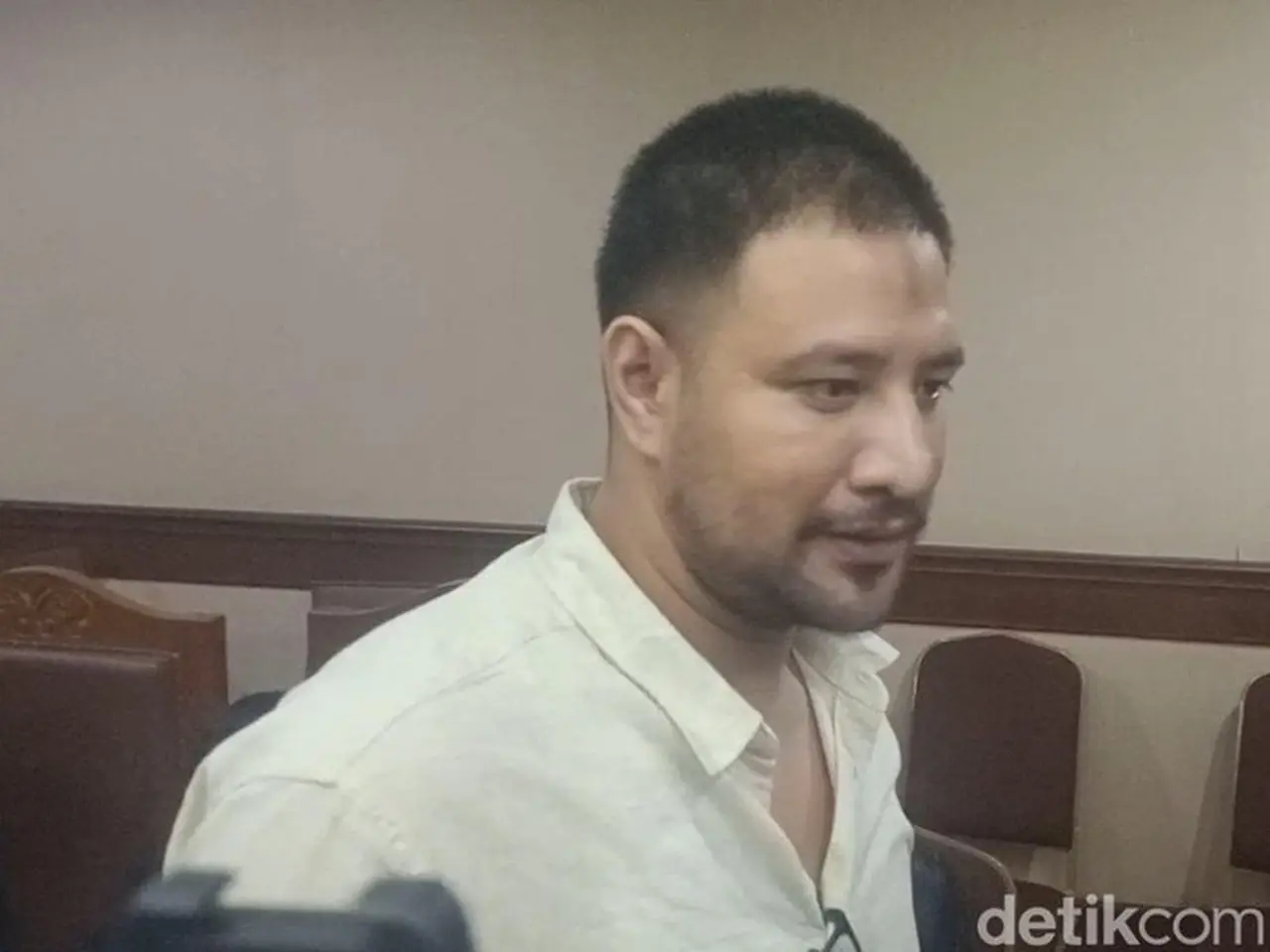 Ammar Zoni Masih Kecanduan, Dokter Kamelia Rutin Kirim Obat Ke Rutan. (foto: Muhammad Ahsan Nurrijal/detikcom)