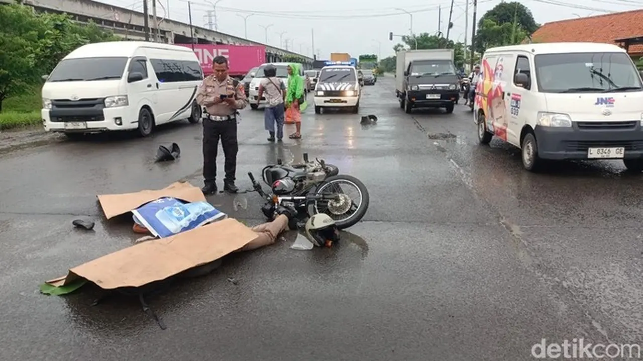 Dua Praja Ipdn Yang Meninggal Diduga Korban Tabrak Lari Di Porong, Sidoarjo. (foto: Suparno/detikjatim)