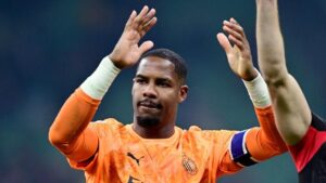 AC Milan Raih Kemenangan Dramatis Atas Como Berkat Penyelamatan Gemilang Maignan