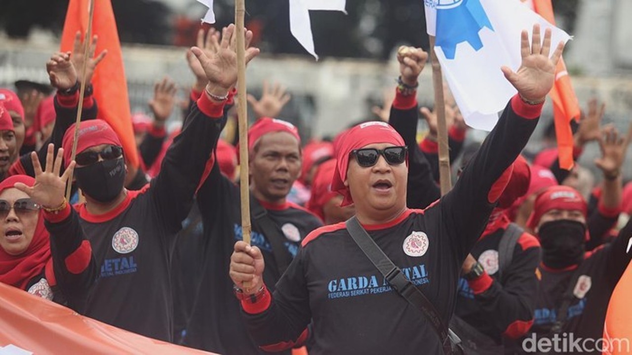 Buruh Minta Subsidi Upah Rp 200 Ribu, DPRD DKI Sarankan Revisi UMP dan Optimalkan Program yang Ada