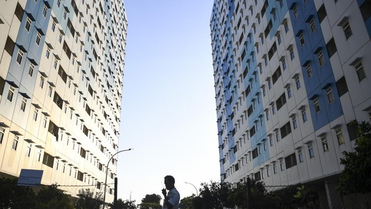 21 KK Kalideres Direlokasi ke Rusunawa, Lahan Hunian akan Jadi TPU 21 KK Kalideres Direlokasi ke Rusunawa, Lahan Hunian akan Jadi TPU