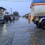 Banjir Pekalongan Lumpuhkan Jalur Kereta, Empat Perjalanan KA Dibatalkan