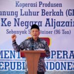 Menkop Ferry Juliantono Lepas Ekspor 96 Ton Kopi Gunung Luhur Berkah ke Aljazair