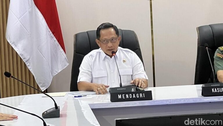 Mendagri Tito Ingatkan Dana Bencana Rp 10,6 T untuk Aceh-Sumut-Sumbar Jangan Diselewengkan