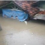 Banjir Bekasi: 11 Titik Terendam, Ketinggian Air Mencapai 2 Meter, Warga Mengungsi