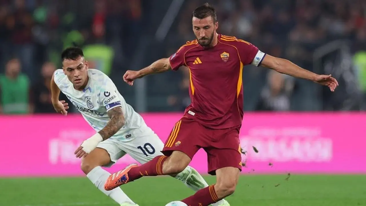 As Roma Selalu Kalah Dalam Empat Pertandingan Melawan Tim Tim Papan Atas Serie A Musim Ini (foto: Reuters/claudia Greco)