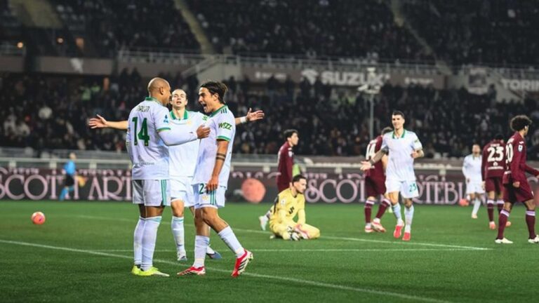 Donyell Malen Debut Gemilang, AS Roma Taklukkan Torino 2-0 di Liga Italia