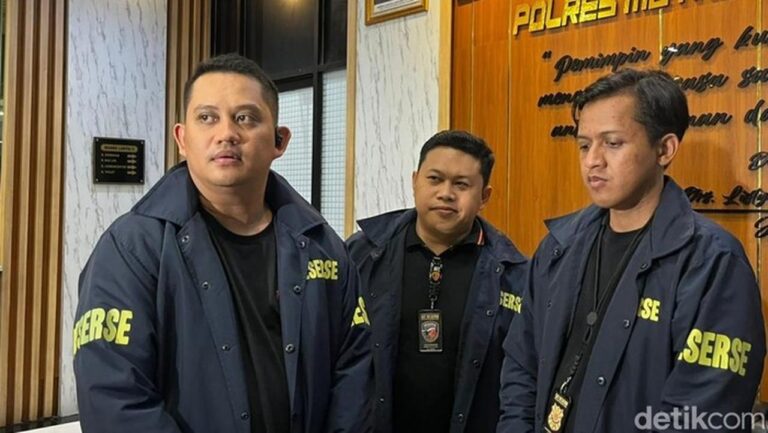Polisi Tunggu Hasil Autopsi Pastikan Penyebab Sekeluarga Tewas Misterius di Jakarta Utara