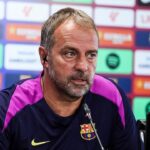 Hansi Flick Desak Barcelona Rekrut Bek Tengah Tambahan di Bursa Transfer Musim Dingin