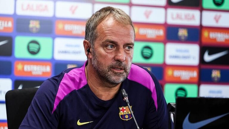 Hansi Flick Desak Barcelona Rekrut Bek Tengah Tambahan di Bursa Transfer Musim Dingin