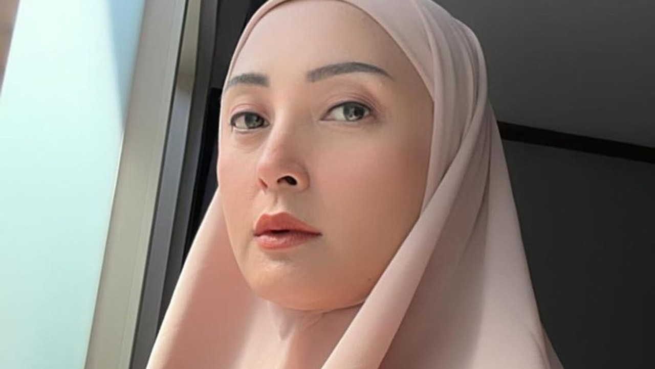 Della Puspita Tegaskan Prinsip Hidup Baru Pasca Badai Rumah Tangga: Martabat Perempuan Tak Bisa Ditawar