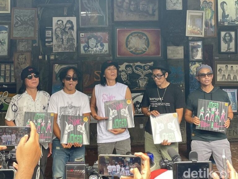 Slank Galang Dana Rp 500 Juta untuk Korban Bencana Sumatera dari Konser dan Lelang