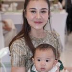 Aaliyah Massaid Ungkap ‘Investasi’ Pentingnya sebagai Ibu Bekerja demi Optimalkan Tumbuh Kembang Anak