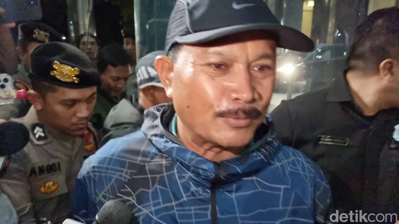 Wali Kota Madiun Maidi Tiba di KPK Usai OTT, Minta Doa Kesehatan