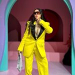 Sania Santai Tampil ‘Menyala’ dengan Busana Desainer Lokal dan Tas Mewah Alexander Wang