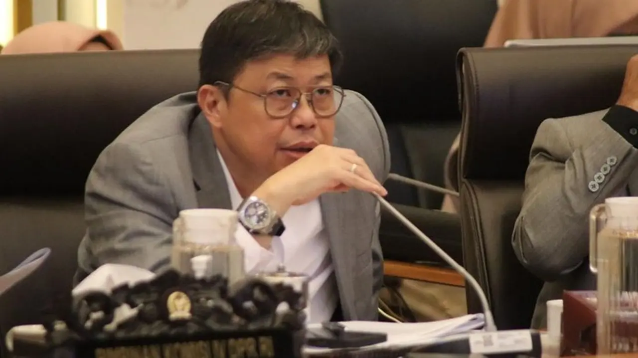 Foto: Wakil Ketua Komisi Iv Dpr Alex Indra Lukman. (dok. Istimewa/alex Indra).