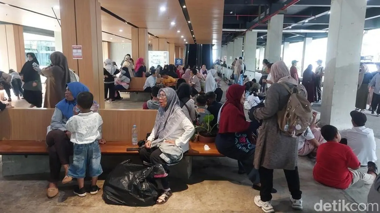 Warga Serbu Planetarium Tim (foto: Rumondang Naibaho/detikcom)