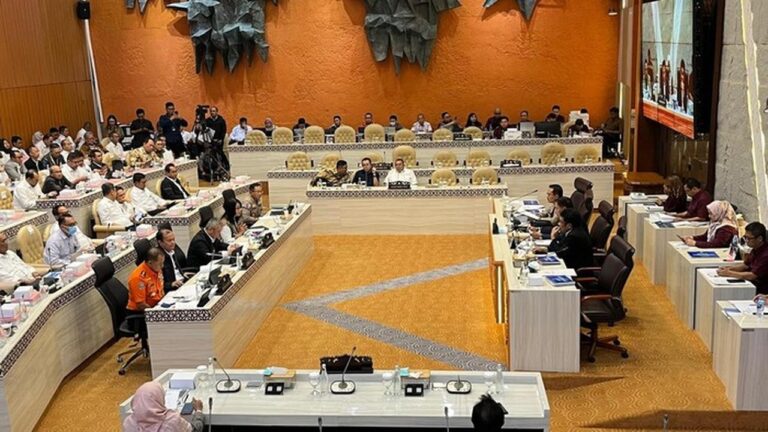 Menhub Dudy Purwagandhi: Angkutan Nataru 2025/2026 Lancar, Pergerakan Naik 16,65%