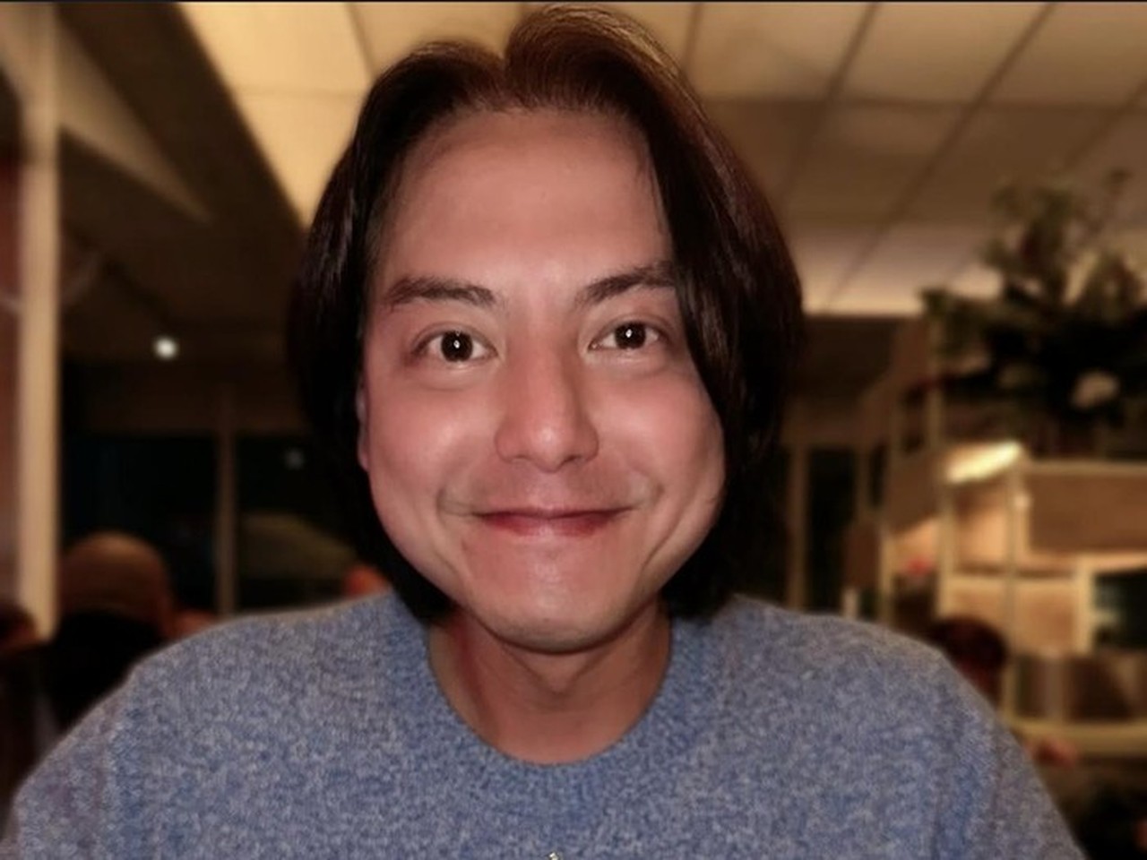 Roger Danuarta Fokus Bisnis Live Shopping dan Kedai Kopi di 2026, Selektif Ambil Tawaran Sinetron